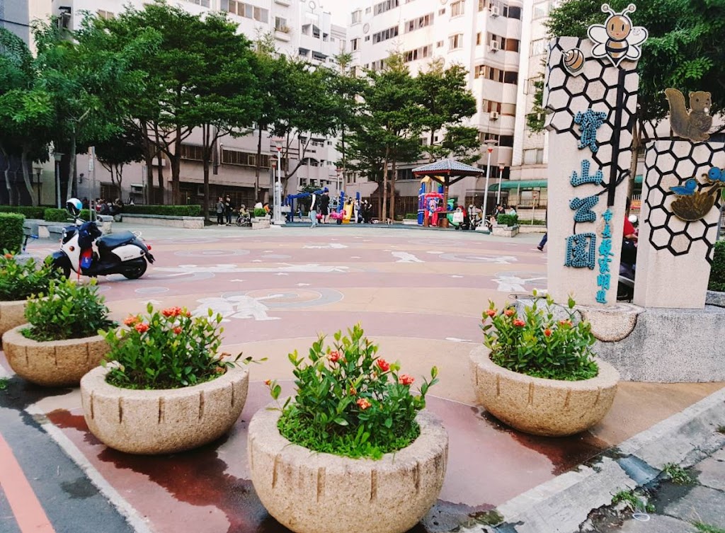 原鶴商務飯店 HARAZURU HOTEL