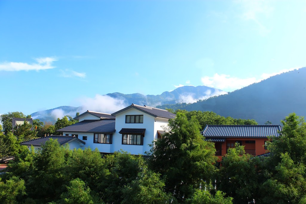 埔里夏都華蔓山林渡假會館