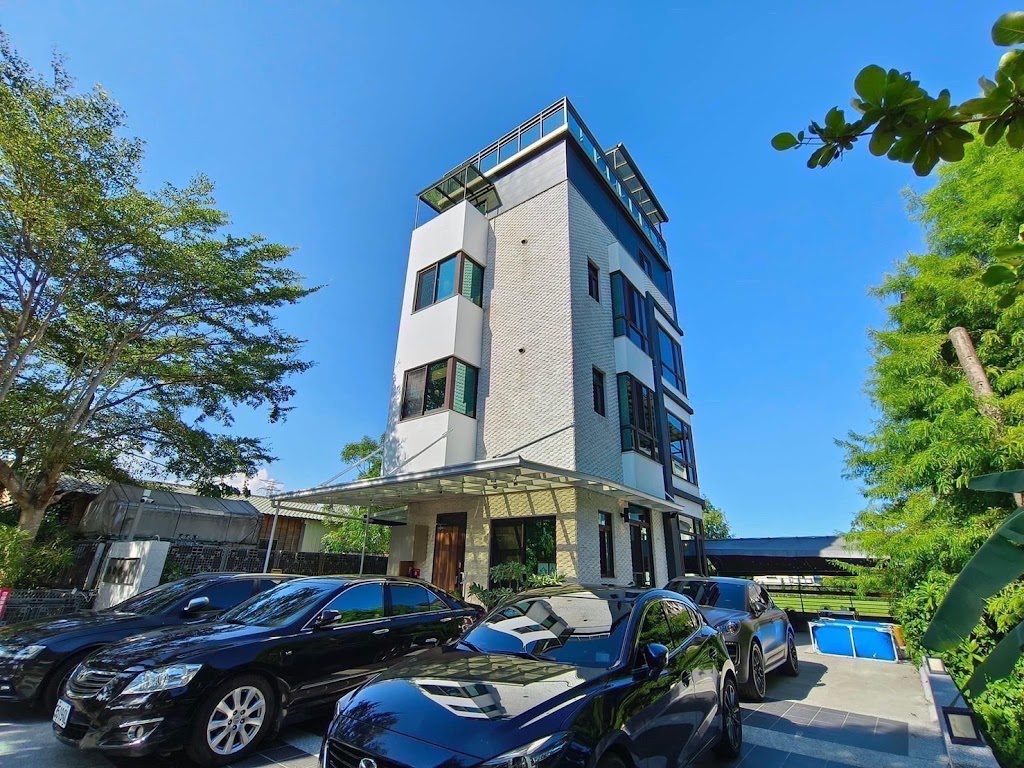 山拾日光民宿 ShanLight B&B-家庭親子旅遊住宿 公司團體社區多人包棟 KTV烤肉(人氣必住)