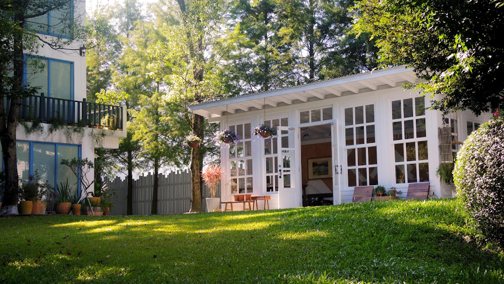 慎重開華莊園民宿/Full Blossoms Garden House