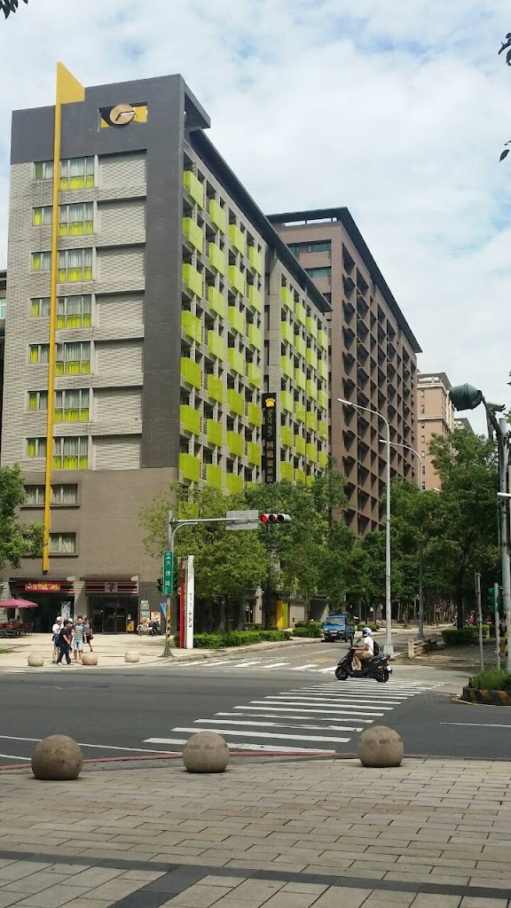 熊旅溫泉飯店 Bear Hotel