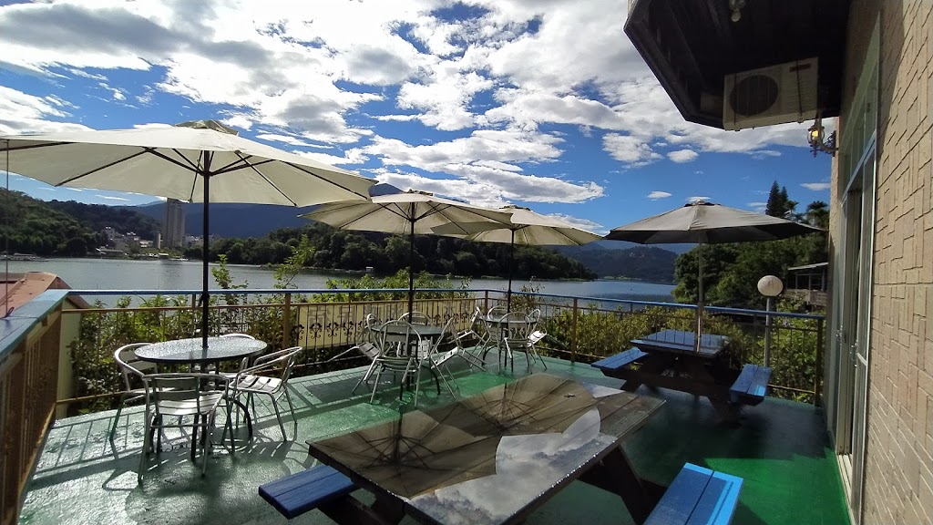碧水山居湖畔民宿 Bishui Shanju B&B (南投魚池鄉) 日月潭 景觀湖景 民宿 人氣好評 團體包棟 推薦 平價旅遊 烤肉 住宿