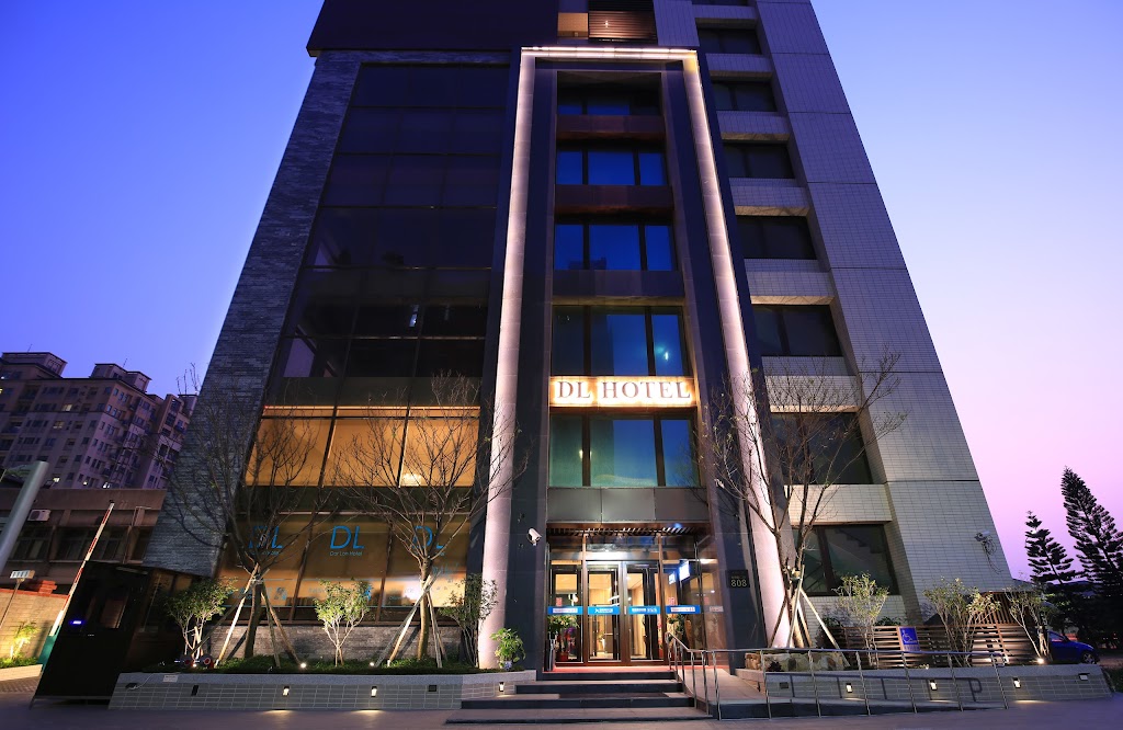 達龍商旅 Darlon Hotel
