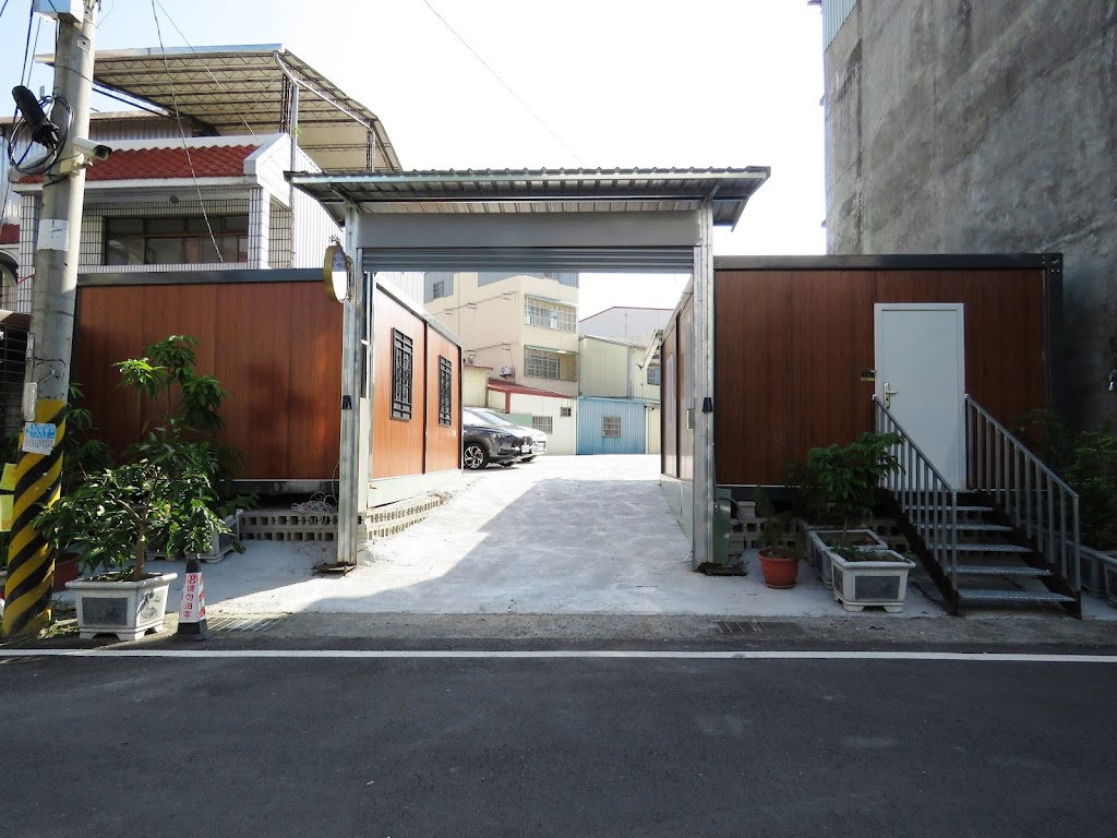 雅如小築電梯民宿